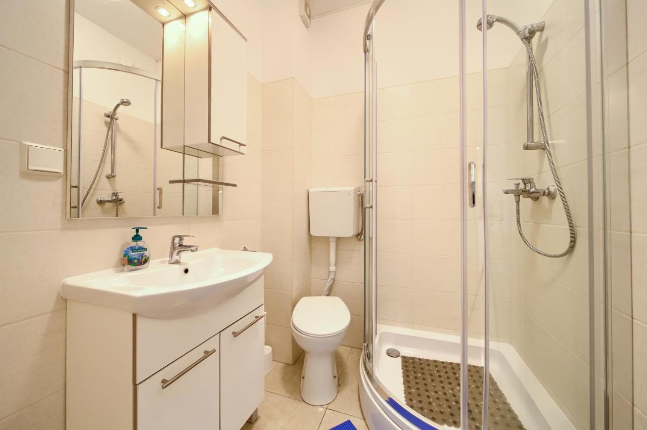 Apartmani Mara Matic Malinska Dış mekan fotoğraf