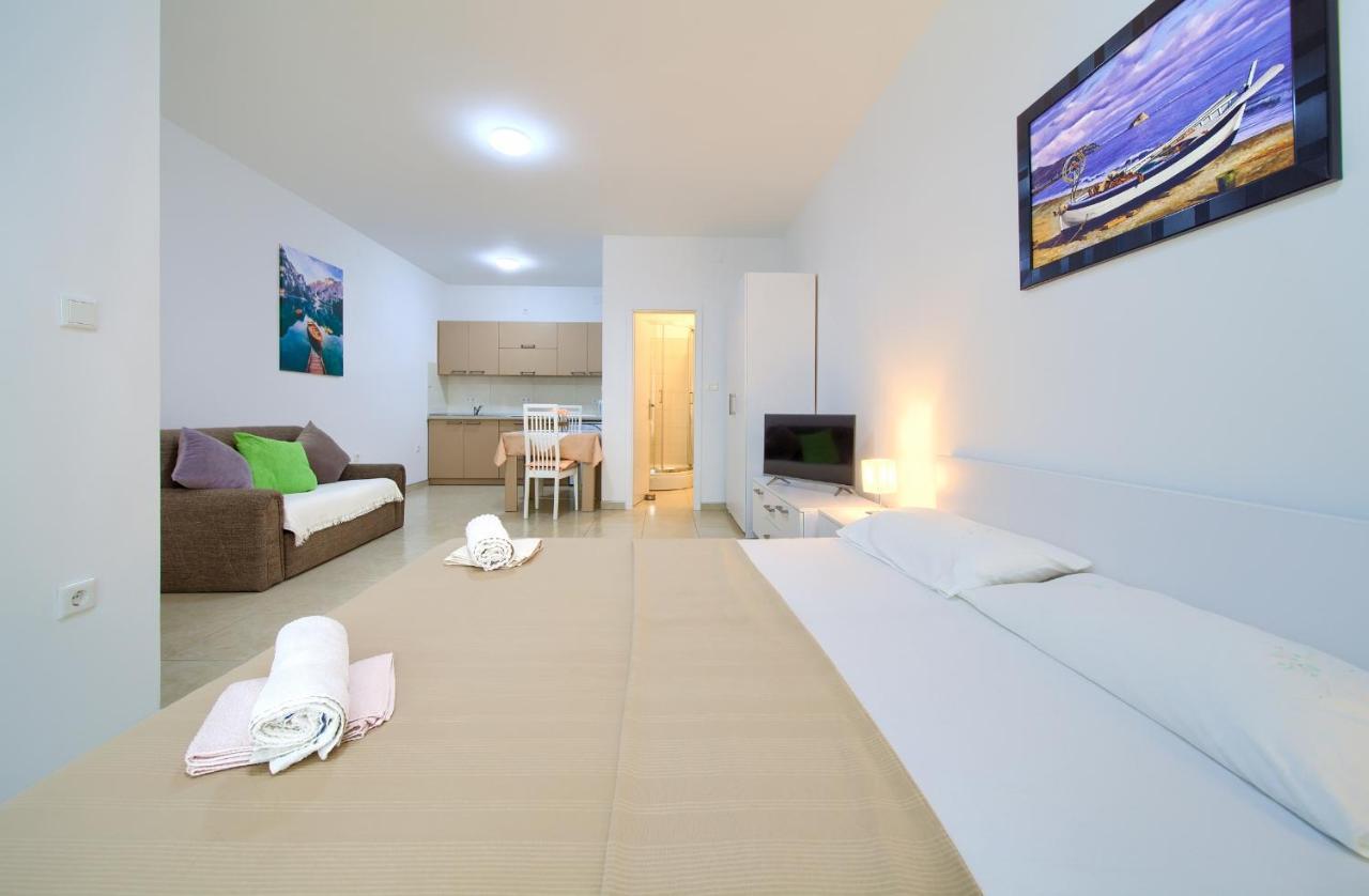 Apartmani Mara Matic Malinska Dış mekan fotoğraf