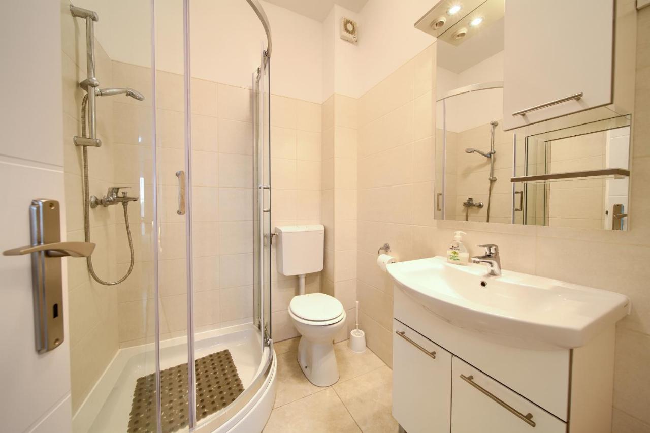 Apartmani Mara Matic Malinska Dış mekan fotoğraf