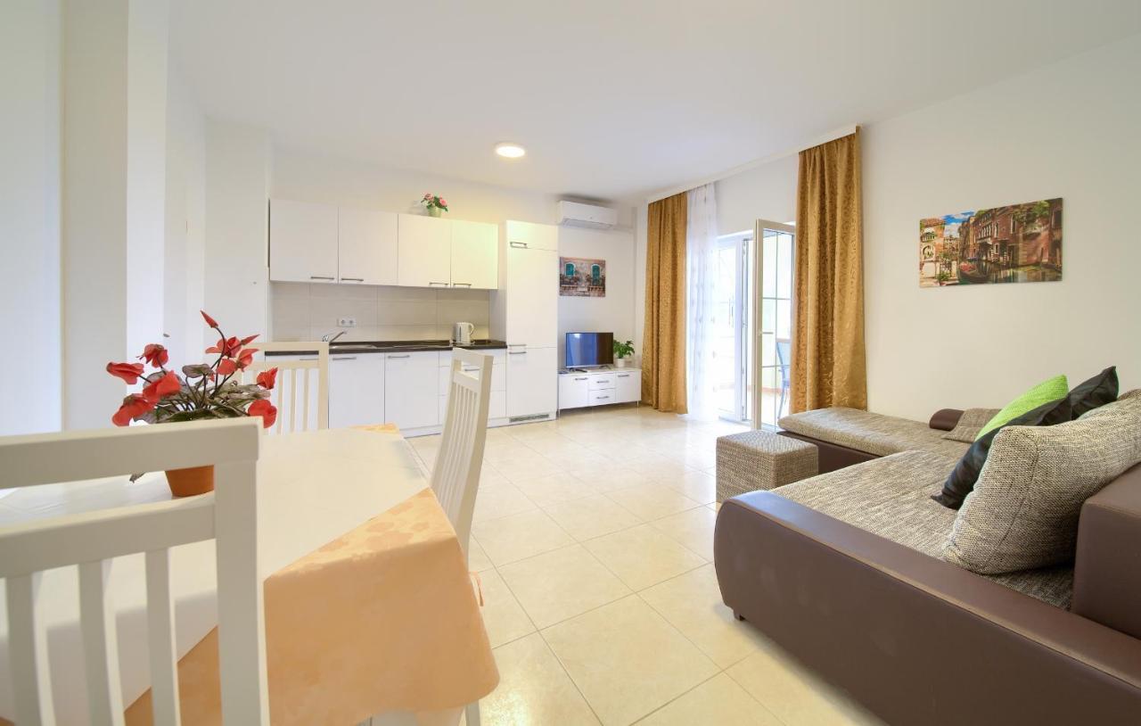 Apartmani Mara Matic Malinska Dış mekan fotoğraf