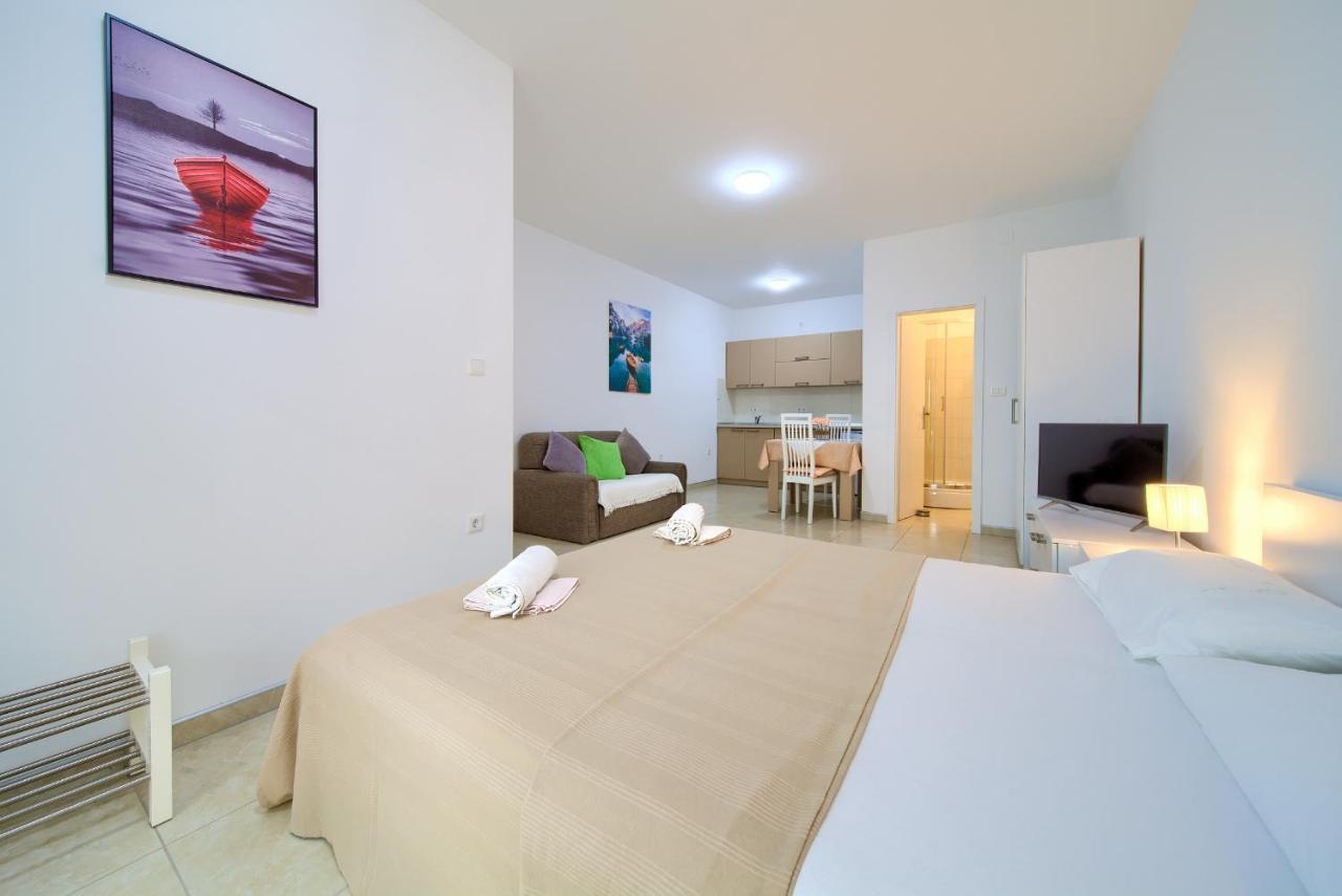 Apartmani Mara Matic Malinska Dış mekan fotoğraf